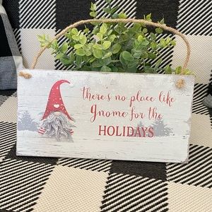 Farmhouse Gnome Sign